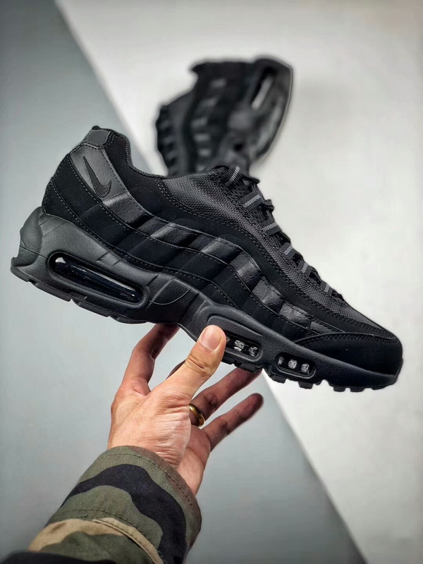 Authentic Nike Air Max 95 Essential OG black 